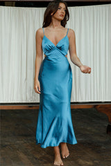 City Lights Cut-Out Waist Strappy Back Midi Dress Midnight Blue