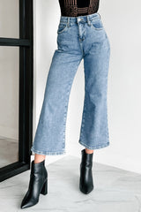 Bennie High Rise Tummy Control Special A Wide Crop Jeans (Light)