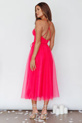 Smitten Sweetheart Neckline Chiffon Midi Dress Fuchsia