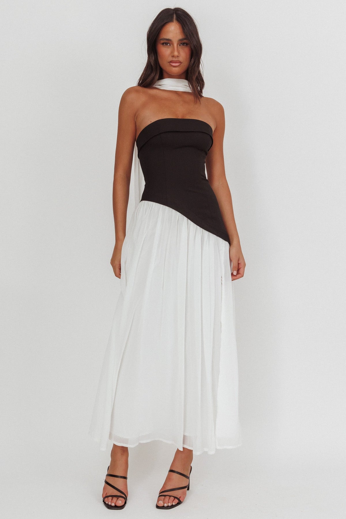 Mariabella Contrast Bodice Maxi Dress Black/White